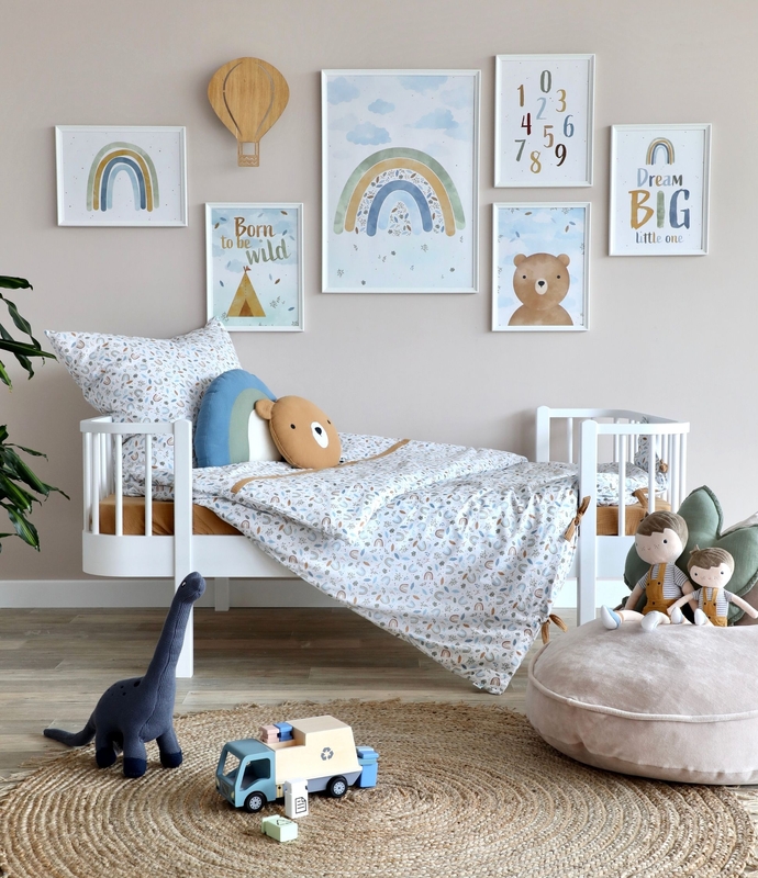 Kinderzimmer mit Regenbogen in Blau